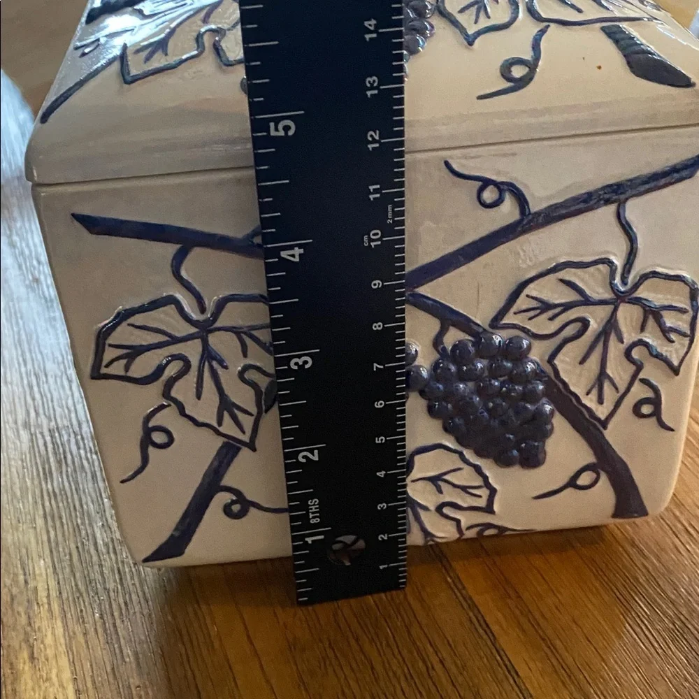 White Ceramic Trinket Decorative Box with Blue Grape Design. 2 Piece with Cover.